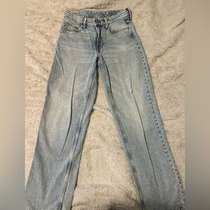 H&M Light Wash Women's Jeans